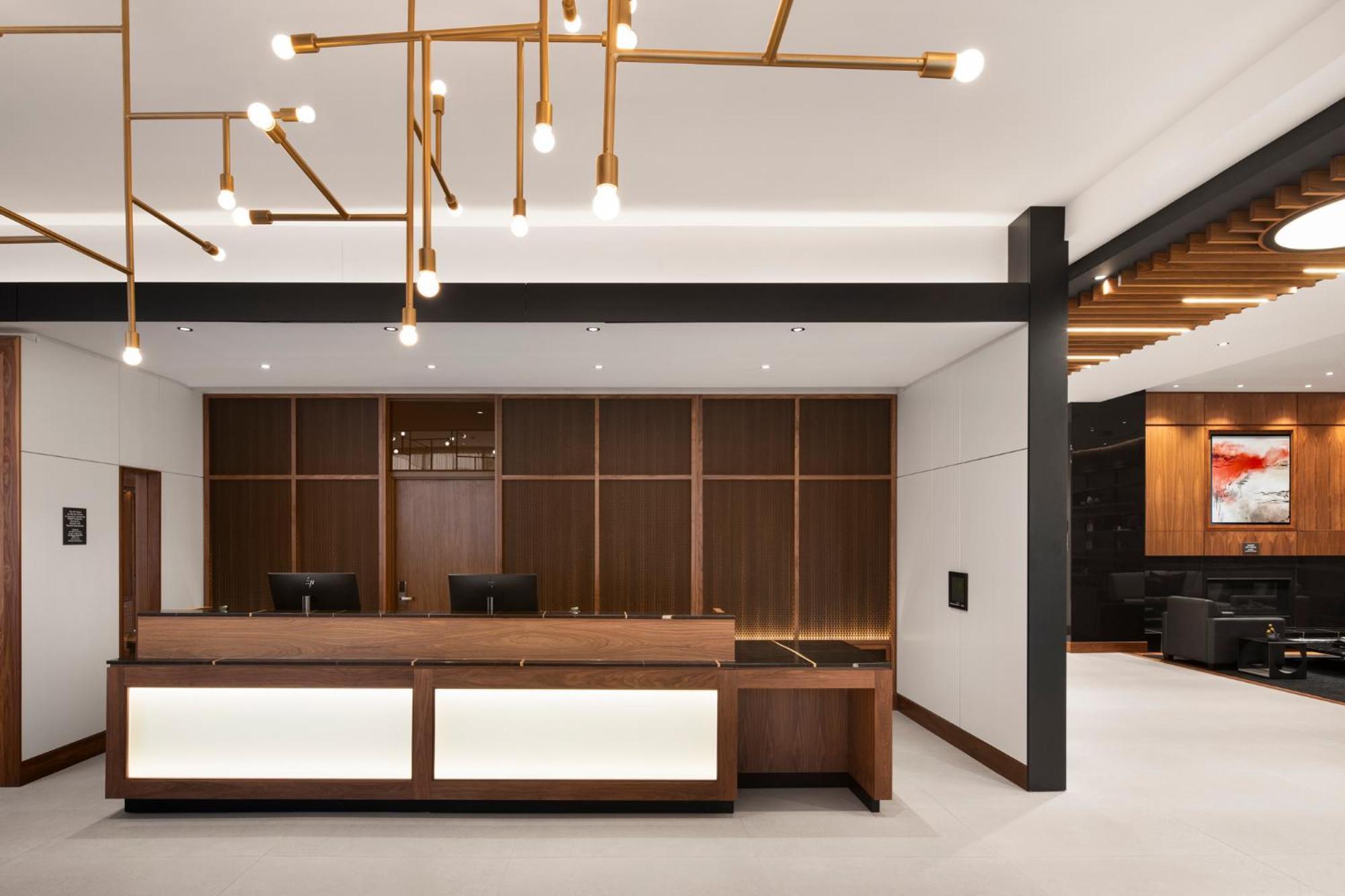 Ac Hotel By Marriott Ottawa Downtown Экстерьер фото