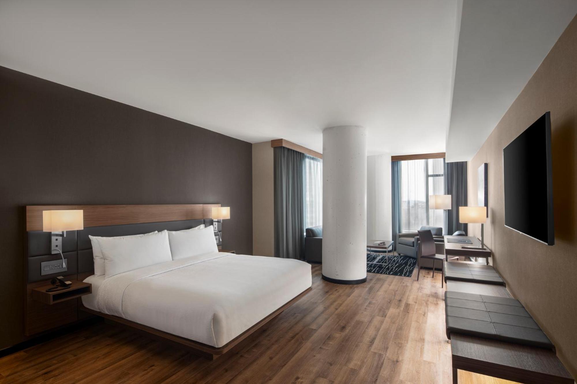 Ac Hotel By Marriott Ottawa Downtown Экстерьер фото
